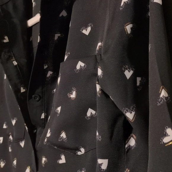 ESQUALO black long sleeve dress with white hearts and gold accent 4 - Picture 4 of 10